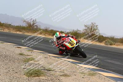 media/Apr-10-2022-SoCal Trackdays (Sun) [[f104b12566]]/Turn 3 Inside (1150am)/